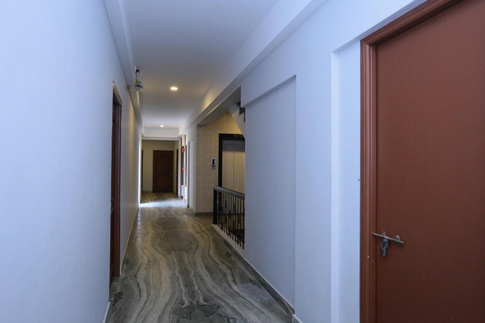 Super Townhouse Prince Palace Thiruvananthapuram Εξωτερικό φωτογραφία